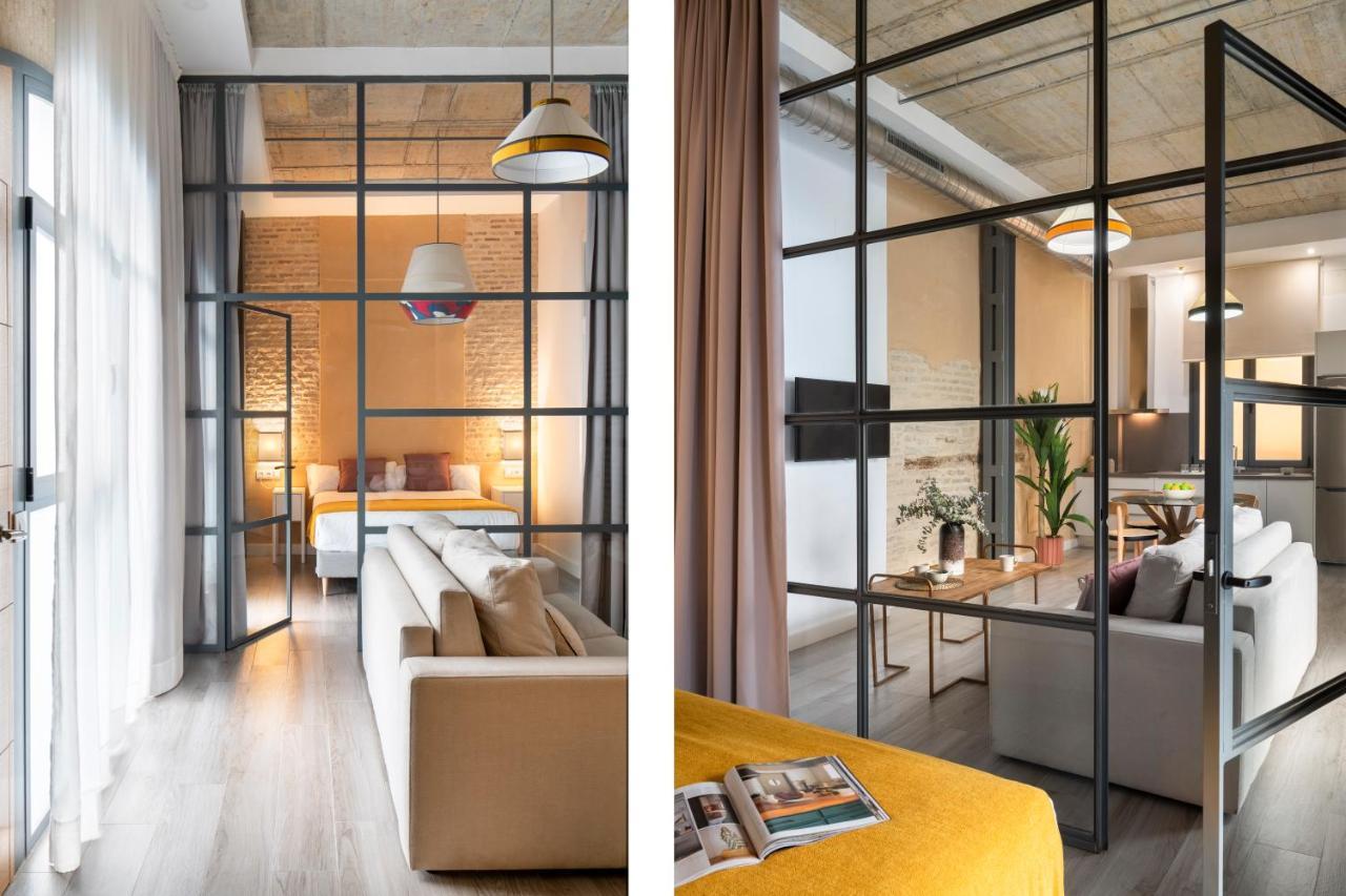 Suites Maestranza - Herreria By Magno Apartments Севиля Екстериор снимка