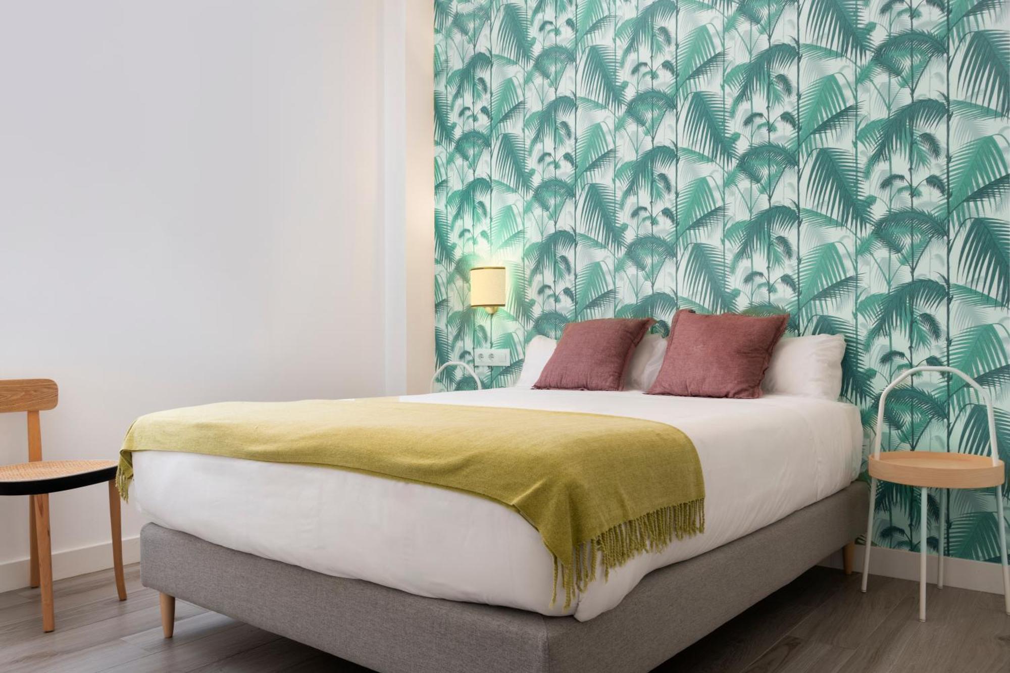 Suites Maestranza - Herreria By Magno Apartments Севиля Екстериор снимка